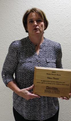 Locals honored at Childress Chamber of Commerce Awards Banquet