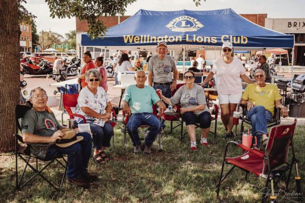 Wild &amp; Free on 83 attracts crowd