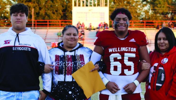 Class of 2024 makes Powell Field appearance