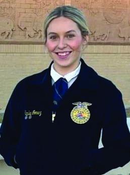 Wellington High School senior Harlee Gomez secures eighth place in Senior Creed Speaking.