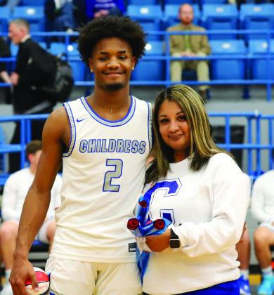 Childress Bobcat basketball player Lamont Nickleberry with mother Reynalda Juarez.