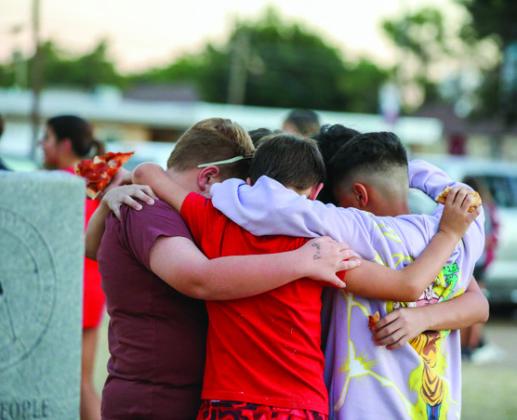 See You At The Pole Community-Wide Youth Rally attracts crowd