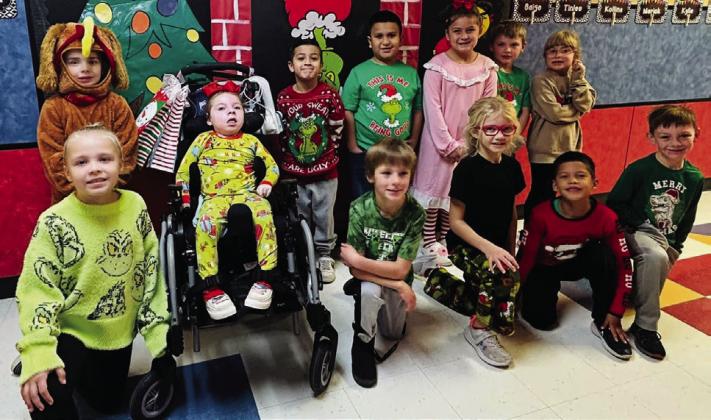 Wellington Elementary Sparklers partake in Ugly Sweater Day