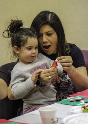 Memphis ISD hosts Christmas engagement event