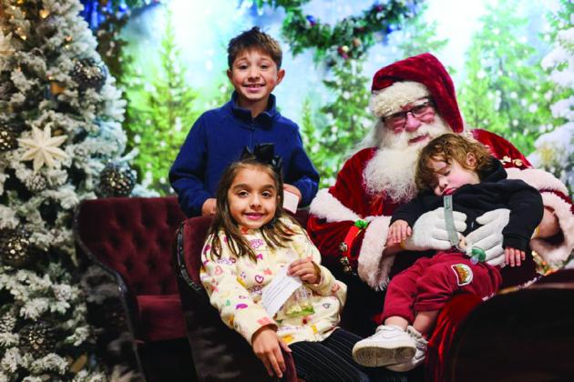 ‘He’s making a list; he’s checking it twice’
