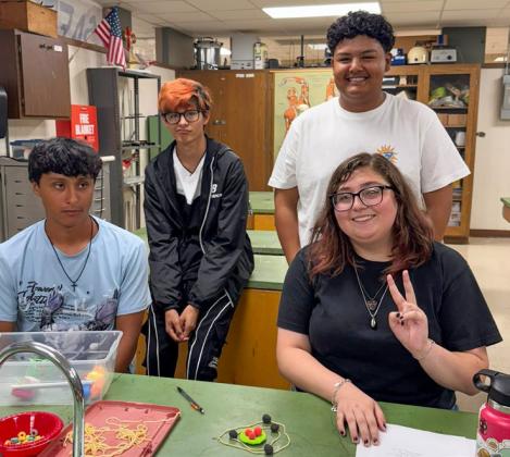 Memphis High School science classes get creative