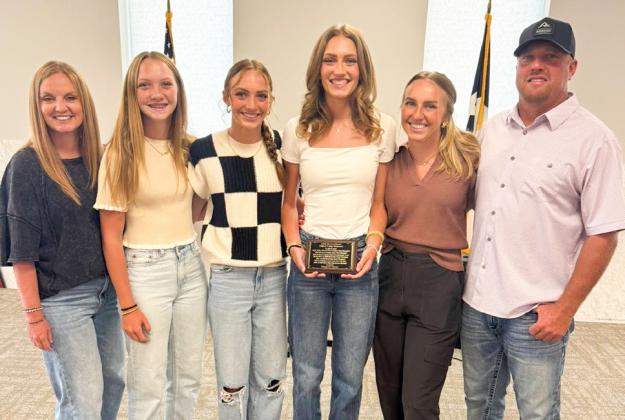 Kane, Mathis inducted into Rocket House Hall of Fame at Wellington Ex-Students 74th annual reunion