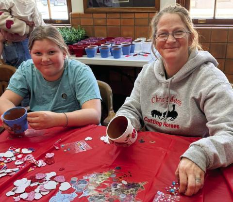 Childress County Heritage Museum puts ‘plant’-astic spin on Valentine’s Day crafting