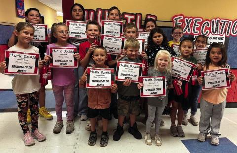 Wellington Elementary students achieve Hustle Award
