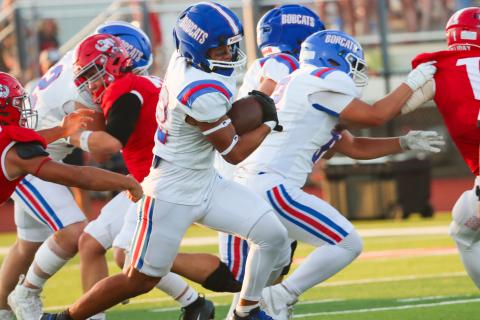 Childress overcomes Holliday in a thrilling 46-45 final Friday night, Sept. 18.