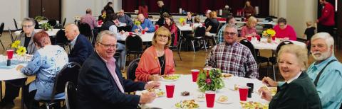 Wellington Senior Citizens Center conducts lunch fundraiser