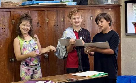 Fourth grade tackles grammar investigation
