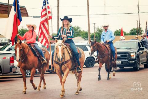 Folks come from near and far for Wellington’s 22nd Annual Fourth of July Rodeo, combined with the Collingsworth County Chamber of Commerce sponsored Wild &amp; Free on 83 activities Thursday, July 3-Sunday, July 6. See page 4B for additional photos. Nicole Self Photography