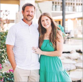 Smith, White make spring wedding plans
