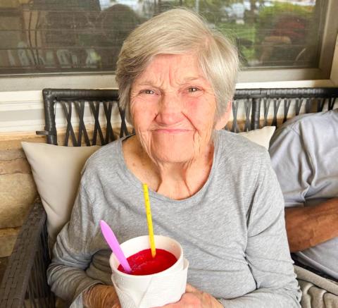 Retro Snow makes residents’ day
