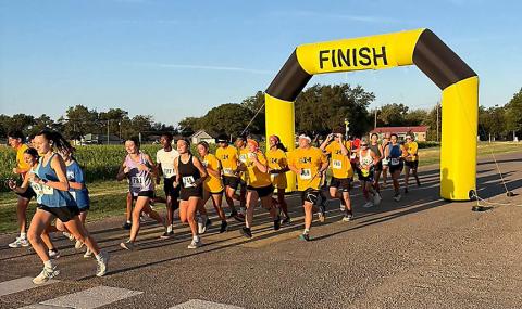 The Memphis Cross Country team and a team of volunteers and supporters helped make the 11th Annual Hall Co. 5k and Fun Run a big success last Saturday, September 19. There was a very good turnout for this as well as the Hall County Picnic. COURTESY PHOTO