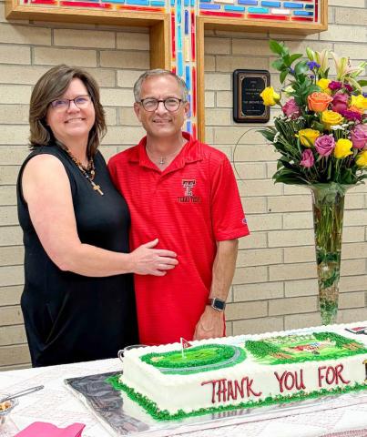 Pastor Weinette serves First Methodist Wellington 18 years