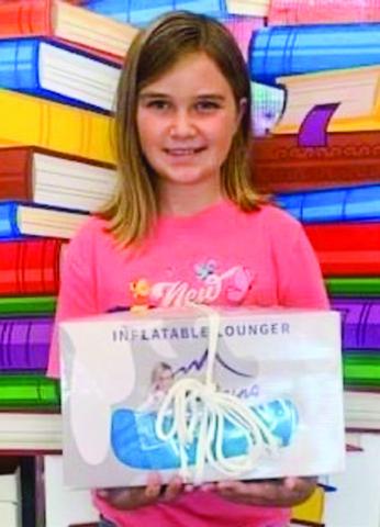 Collingsworth Library awards teen readers