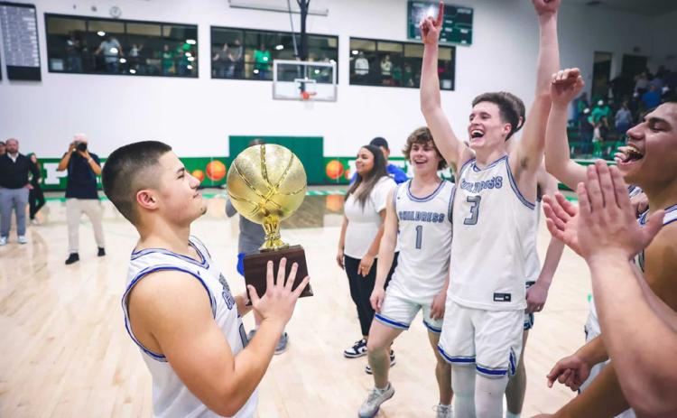 Childress knocks off Idalou for third time this season, taking regional quarterfinal championship