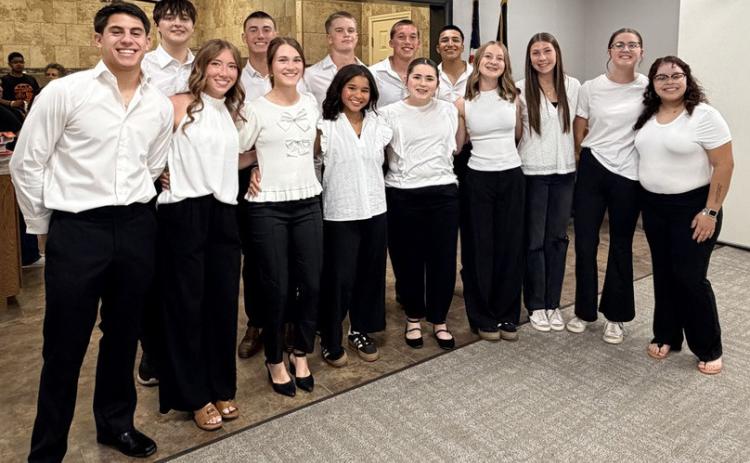 Wellington High School students graciously serve the steak dinner at the Court Appointed Special Advocates (CASA) of the Rolling Plains Gala on Saturday, May 2 at Wellington Community Center. Front row, from left: Noah Cantu, Bryn Phillips, Maggie Tillman, Demi Massey, Ava Peters, Hartley Kane, Anna Dwyer, Autumn Shatswell, Natalee Alvarado. Back row, from left: Dixon Dugan, Lawson Inman, Jax Heflin, Cix Killian, Alex Orozco. COURTESY PHOTO