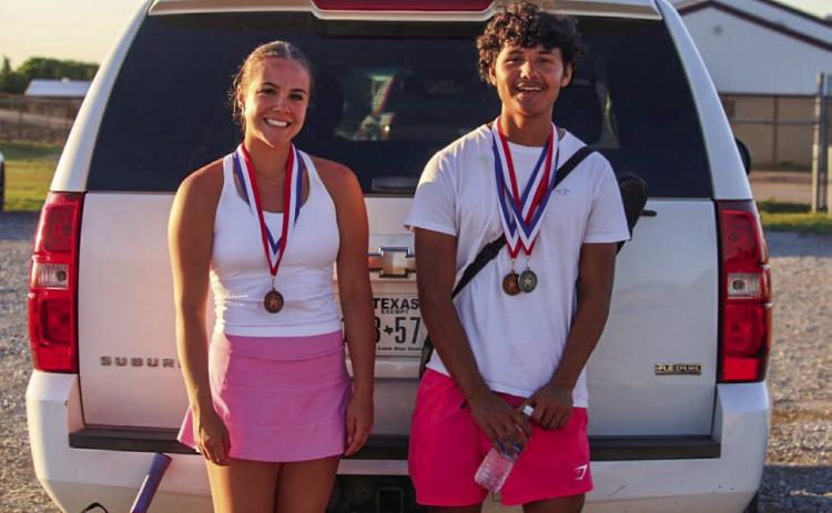 Castillo,Graham take bronze at district tennis tournament