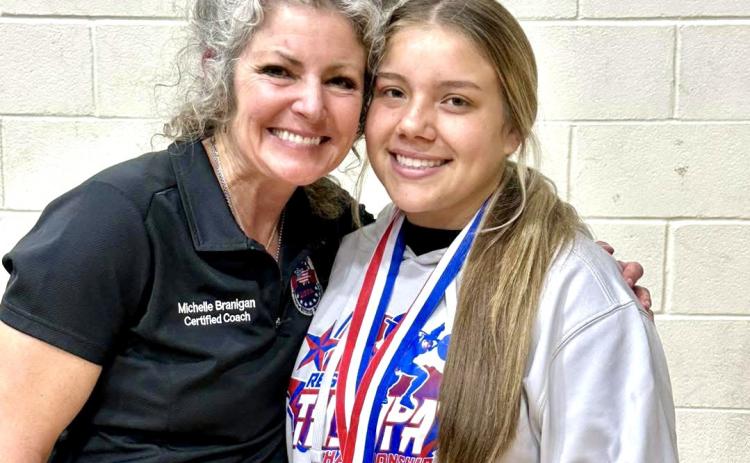 Memphis’ Lizzie Valle competes at the Texas High School Women’s Powerlifting Association’s (THSWPA) Unequipped State Championship Final Thursday, March 19 at Bert Odgen Arena in Edinburg. At the meet, Valle finished 11th in weight class 198, squatting 285 pounds, bench pressing 135 pounds and deadlifting 310 pounds for a total of 730 pounds. She was also awarded a $1,000 scholarship through the THSWPA. Memphis ISD