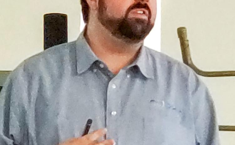 Programs for Humanitarian Aid’s Hawthorne visits Memphis Lions Club