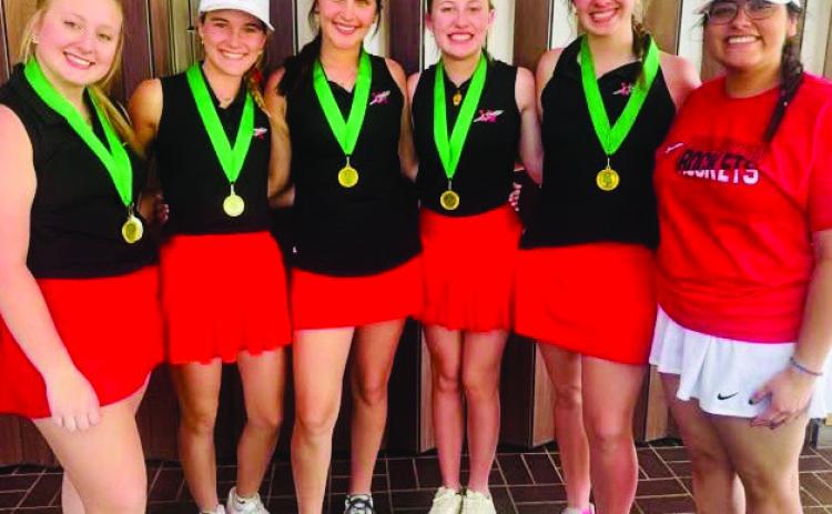 Lady Rockets open golf season with first-place finish