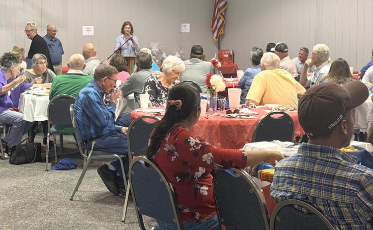 Decker describes cotton issues at Tri-County event