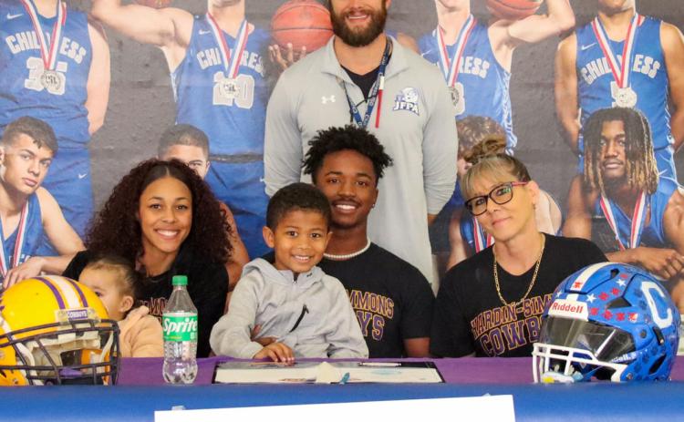 Childress’ Mathis signs with Hardin-Simmons Cowboys