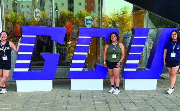 Seniors tour Grand Canyon University