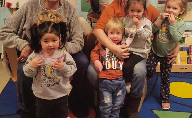 Travis Elementary celebrates 100 days of school