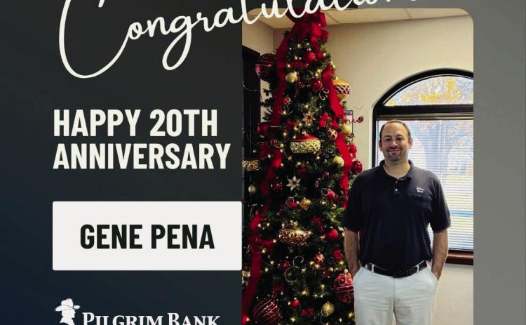 Pilgrim Bank celebrates Pena’s anniversary milestone