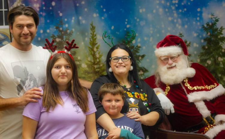 Santa makes stop at Childress County Heritage Museum