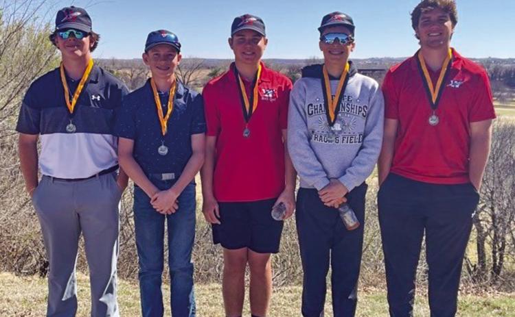 Skyrocket golf finishes second