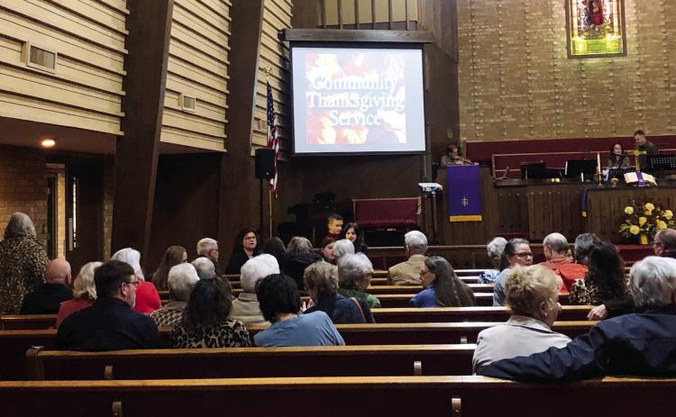 Collingsworth County joins for Thanksgiving service