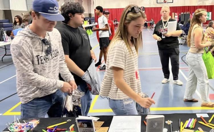 Hopeful Horizons provides outreach at Health Fair