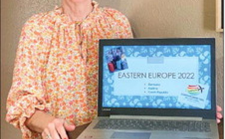 Modern Home Club guest speaker Katrece Hale presents a PowerPoint over the Eastern Europe 2022 International Choir Celebration Concert Tour of Germany, Austria and the Czech Republic Thursday, March 16 at the Childress County Heritage Museum. Photo Courtesy of Modern Home Club