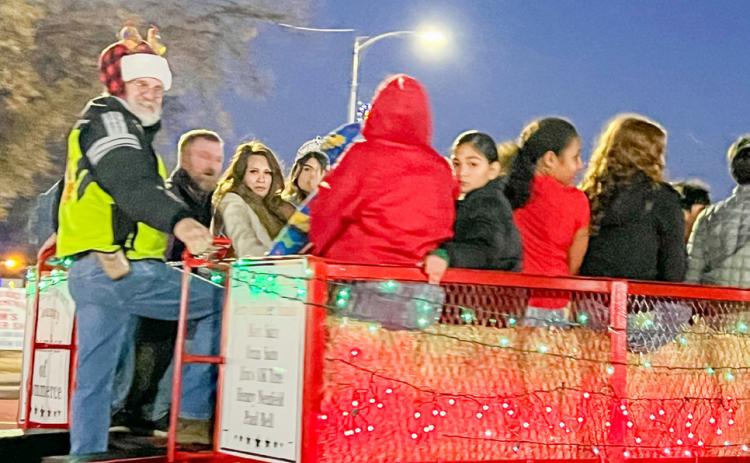 Visitors embrace Collingsworth County’s Lighting of the Square