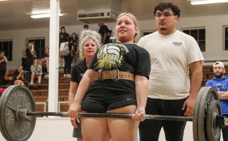 Childress, Memphis lifters compete in Childress Girls Powerlifting Meet
