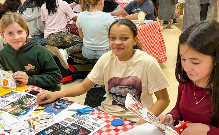 Memphis Middle Schoolers create vision boards