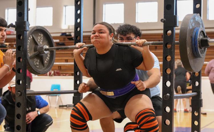 Childress,Memphis lifters compete at Chidress Girls Powerlifting Invitational