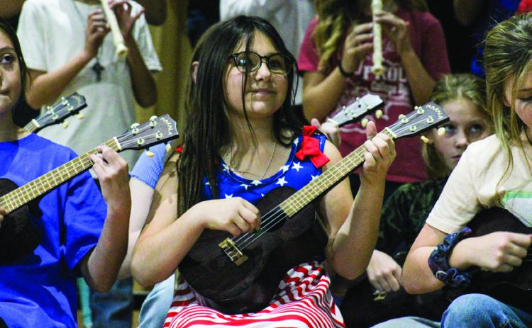 Childress Elementary School welcomes veterans