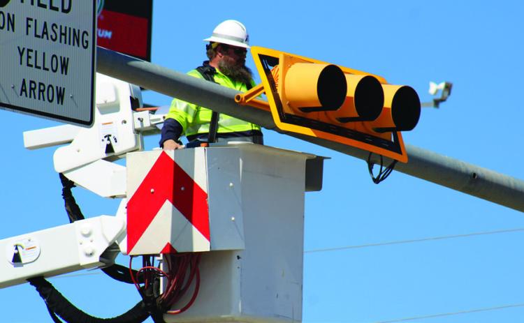 Childress traffic signals gain a new kind of glow — from reflectors