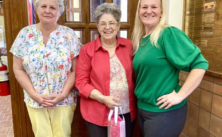 Modern Home Club hostesses Diane Clifton, center, and Millie Spencer, left, welcome guest speaker Andrea Grayson Holter, a Director of Food Safety and Quality Assurance at John Soules Foods, Thursday, April 16 at the Childress County Heritage Museum. COURTESY PHOTO