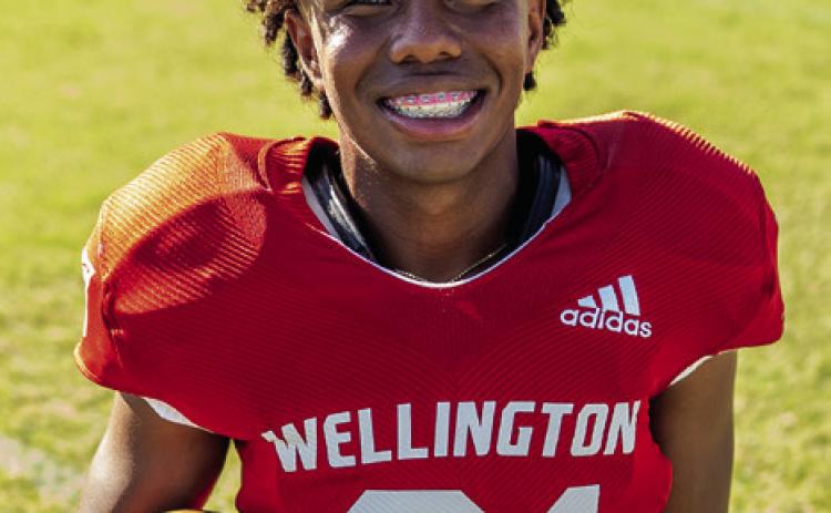 Childress, Wellington players named to Amarillo Globe-News top football performers