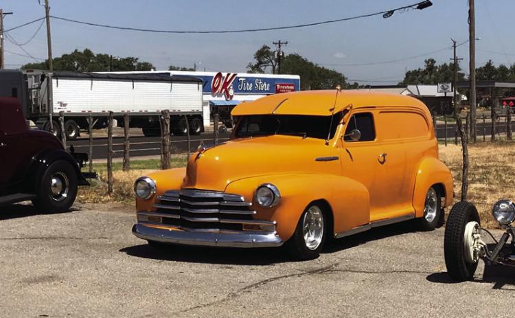Owens hosts The Road Rocket Car Club weekend