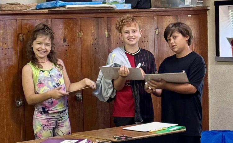 Fourth grade tackles grammar investigation