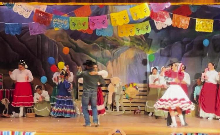 Memphis ISD celebrates Hispanic Heritage Month with show from Ballet Folklorico y Postre