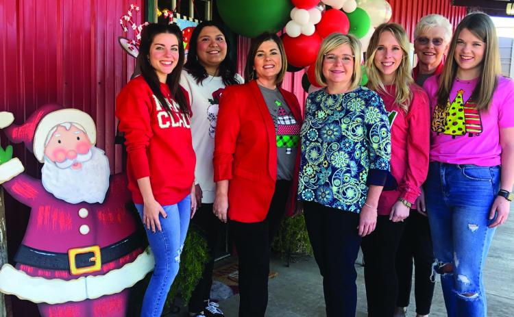 TBerrys Gifts promotes holiday spirit